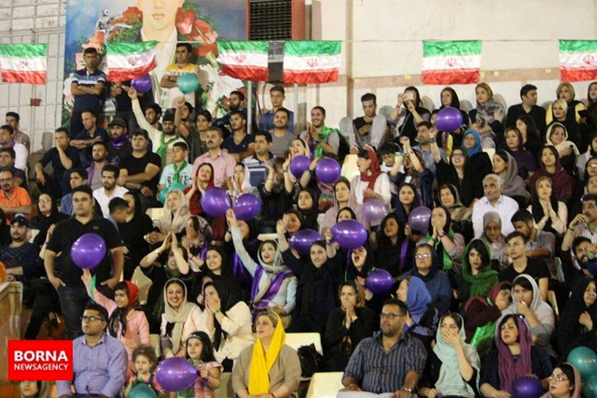 گزارش تصویری جشن پیروزی دکتر روحانی در بندر انزلی (۱)