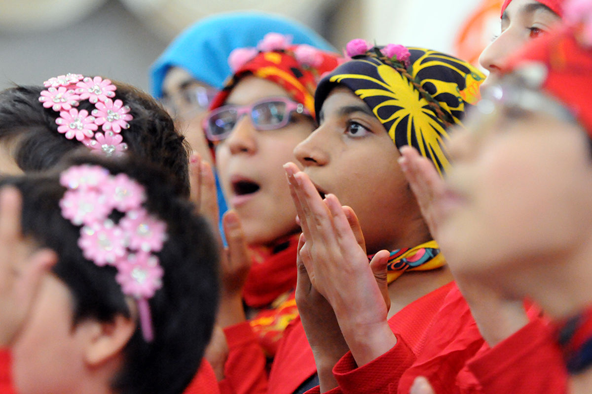 استقبال کرمانی‌ها از نخستین جشن گلریزان ستاد دیه