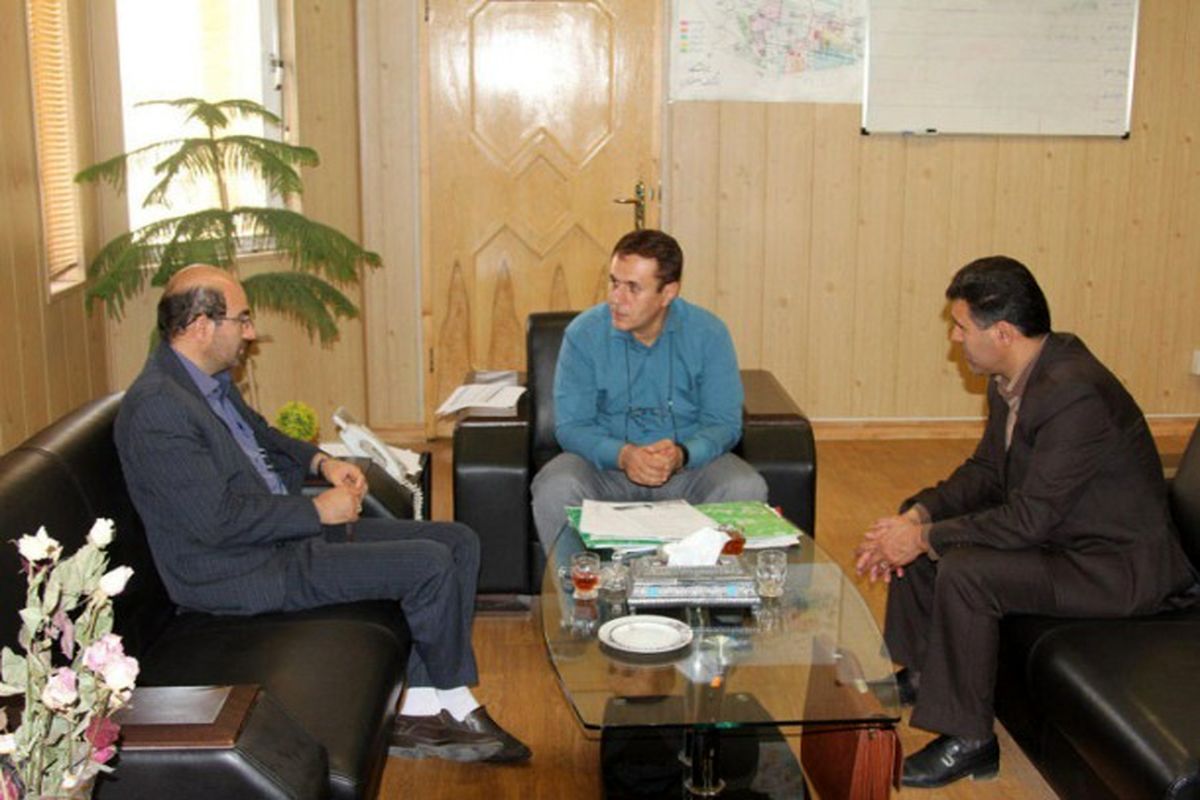 بررسی وضعیت پروژه های ورزشی شهرستان نجف آباد