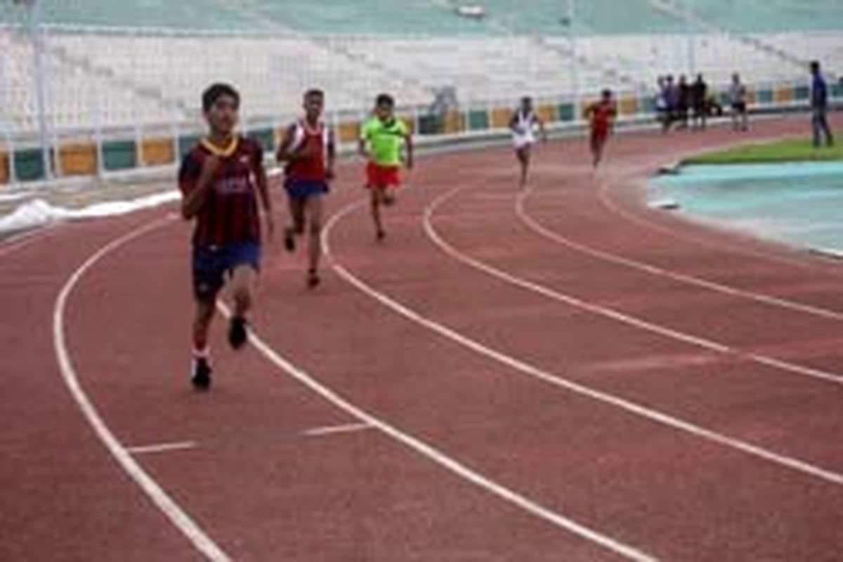 رکورد شکنی دانش آموزان خوزستانی در مسابقات دو و میدانی