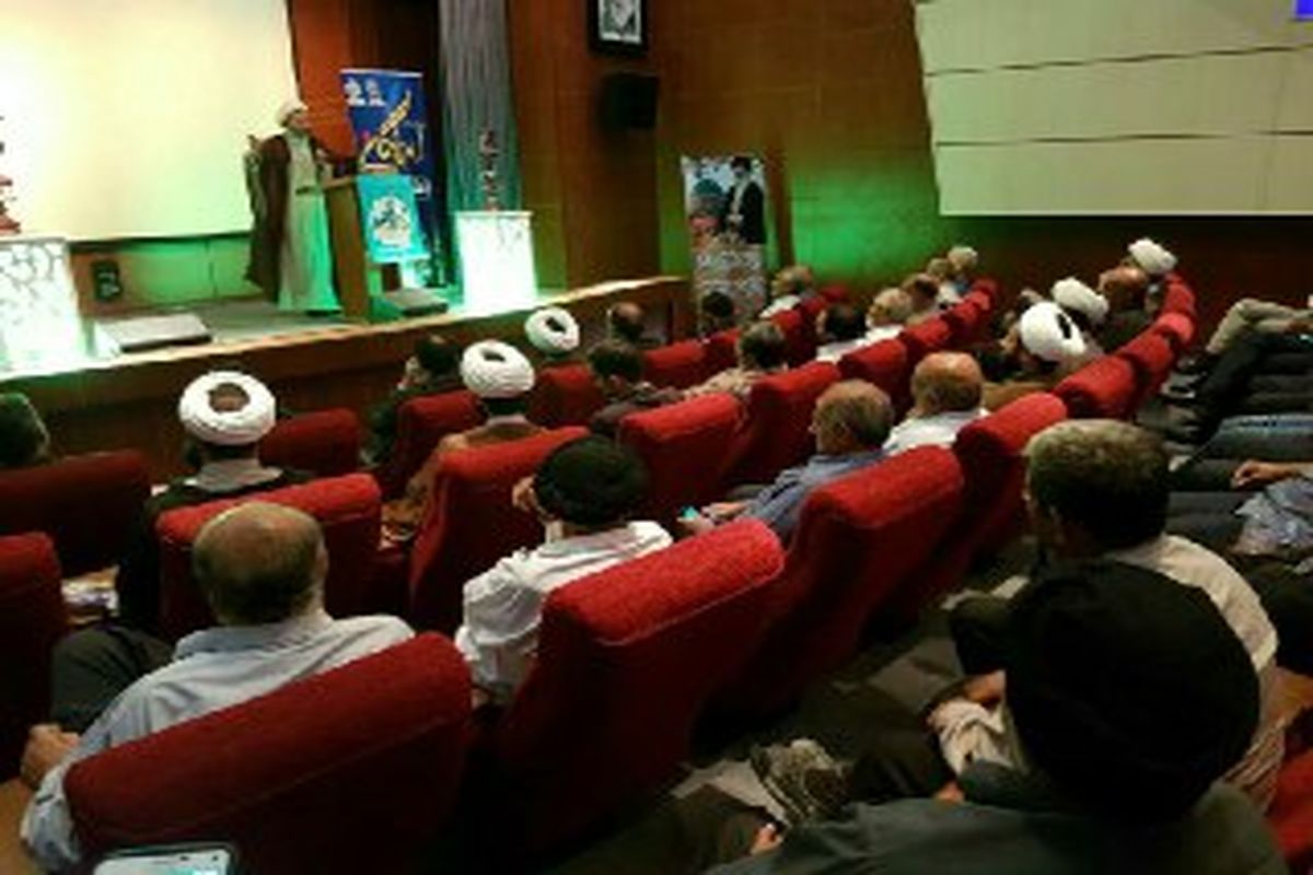 همایش تکریم امامزادگان هفت شهیدان مسجدسلیمان برگزار شد