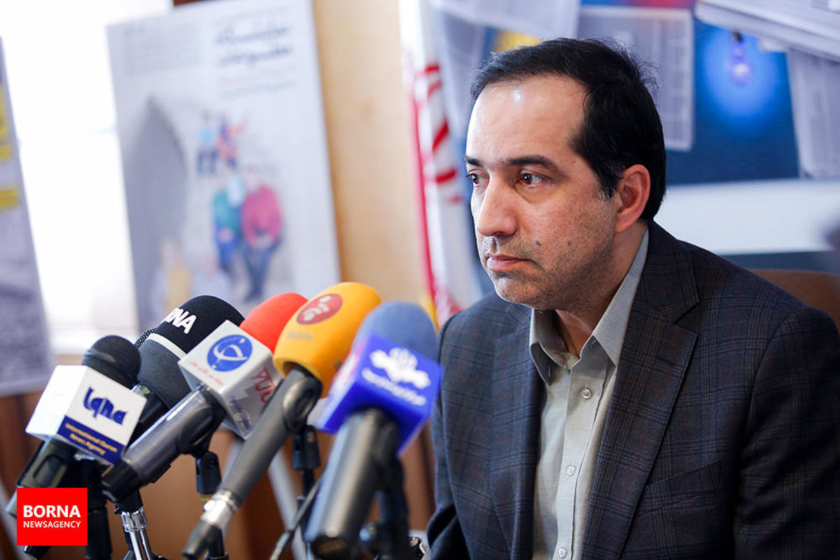 نقد خبرنگار باید خیرخواهانه و با منطق و روش مند باشد