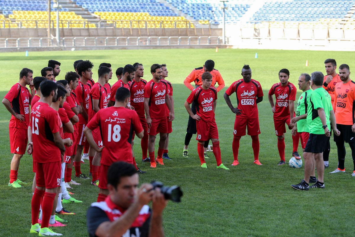 مسلمان، مانع بزرگ زوج جدید پرسپولیس! +عکس