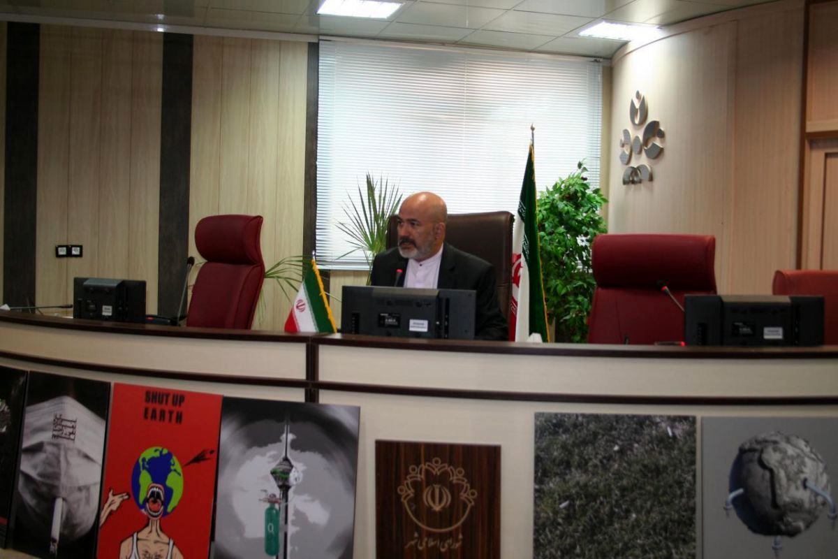 راه حل رفع مشکلات  زیست محیطی خود مردم هستند/تشکل های  زیست محیطی  فارغ از دغدغه های سیاسی و اجتماعی و قومی باشند