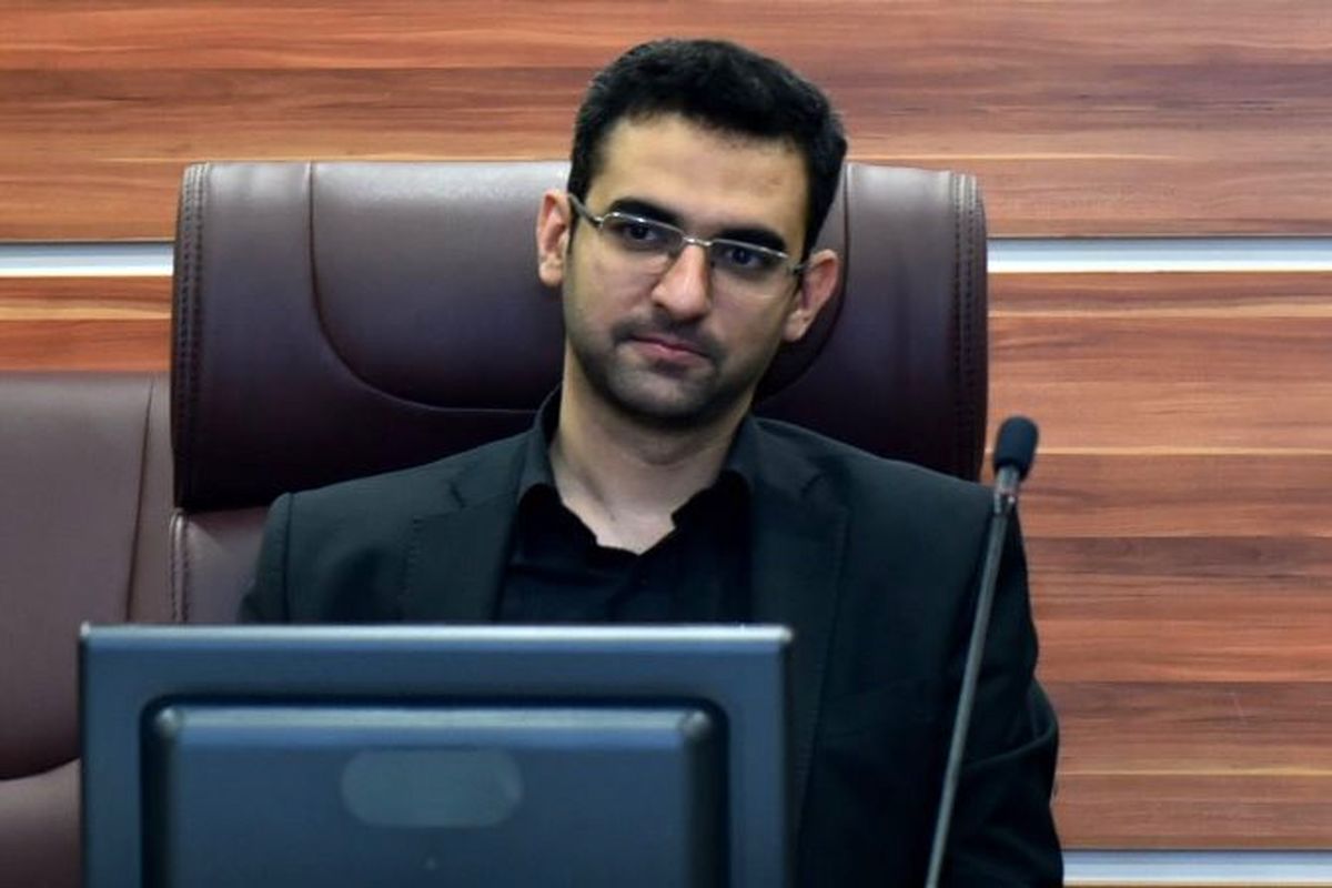 مطالب رسانه‌های معاند علیه آذری جهرمی کذب محض است