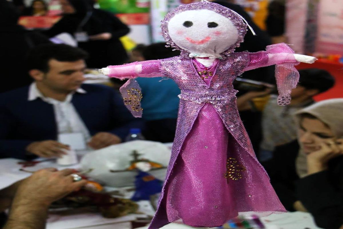 عروسک‌های کرمانشاه در جشنواره اسباب‌بازی معرفی می‌شود