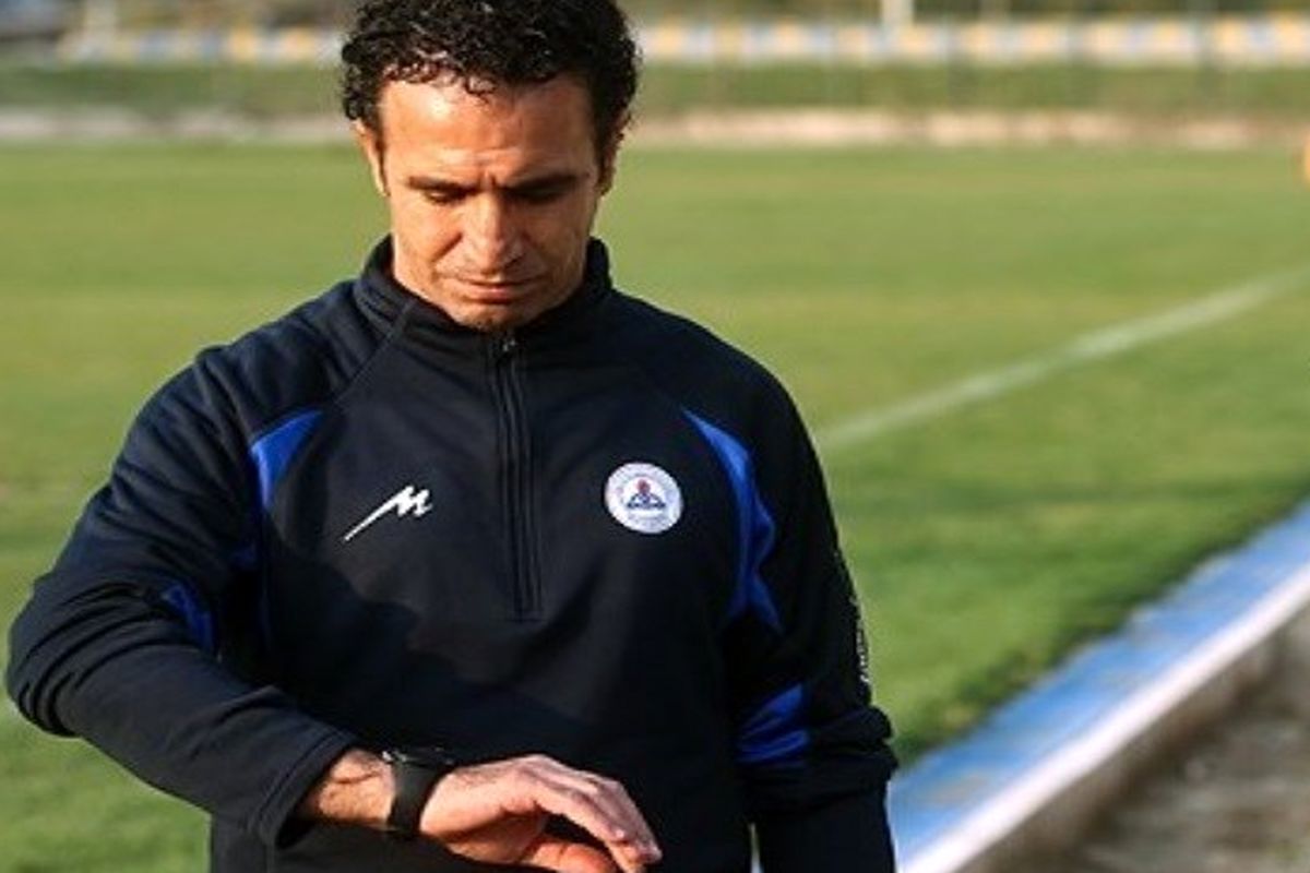 علی‌کریمی کنار کشید، گفتند شما به جای او سرمربی هستید/ حقمان را نمی‌دهند و صدایمان به جایی نمی‌رسد