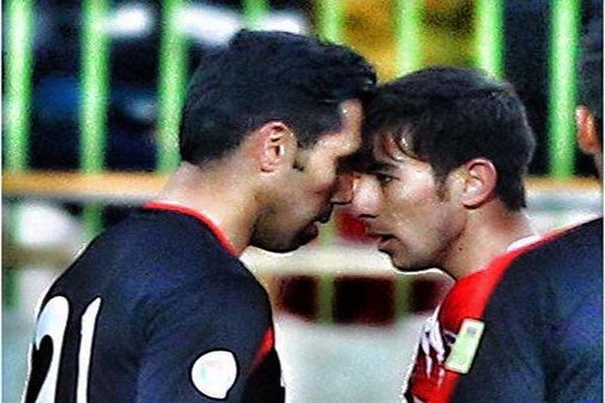 قهرمان لیگ برتر از دیدار پرسپولیس و فولاد بیرون می‌آید؟!