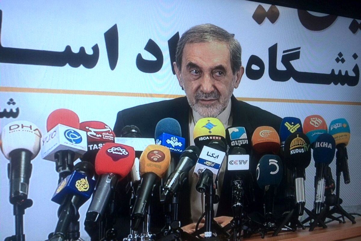 دانشگاه آزاد اسلامی دانشگاه مردمی است/تعدیل نیرو پس از تغییر مدیریت طبیعی است/ خانواده شهید حججی با نامگذاری واحد نجف آباد به نام این شهید مخالفت کردند