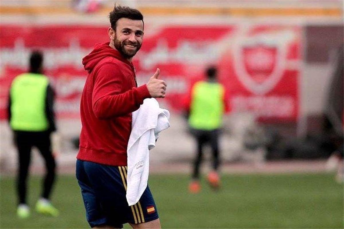 مهاجم سابق پرسپولیس دوباره سرخپوش شد!