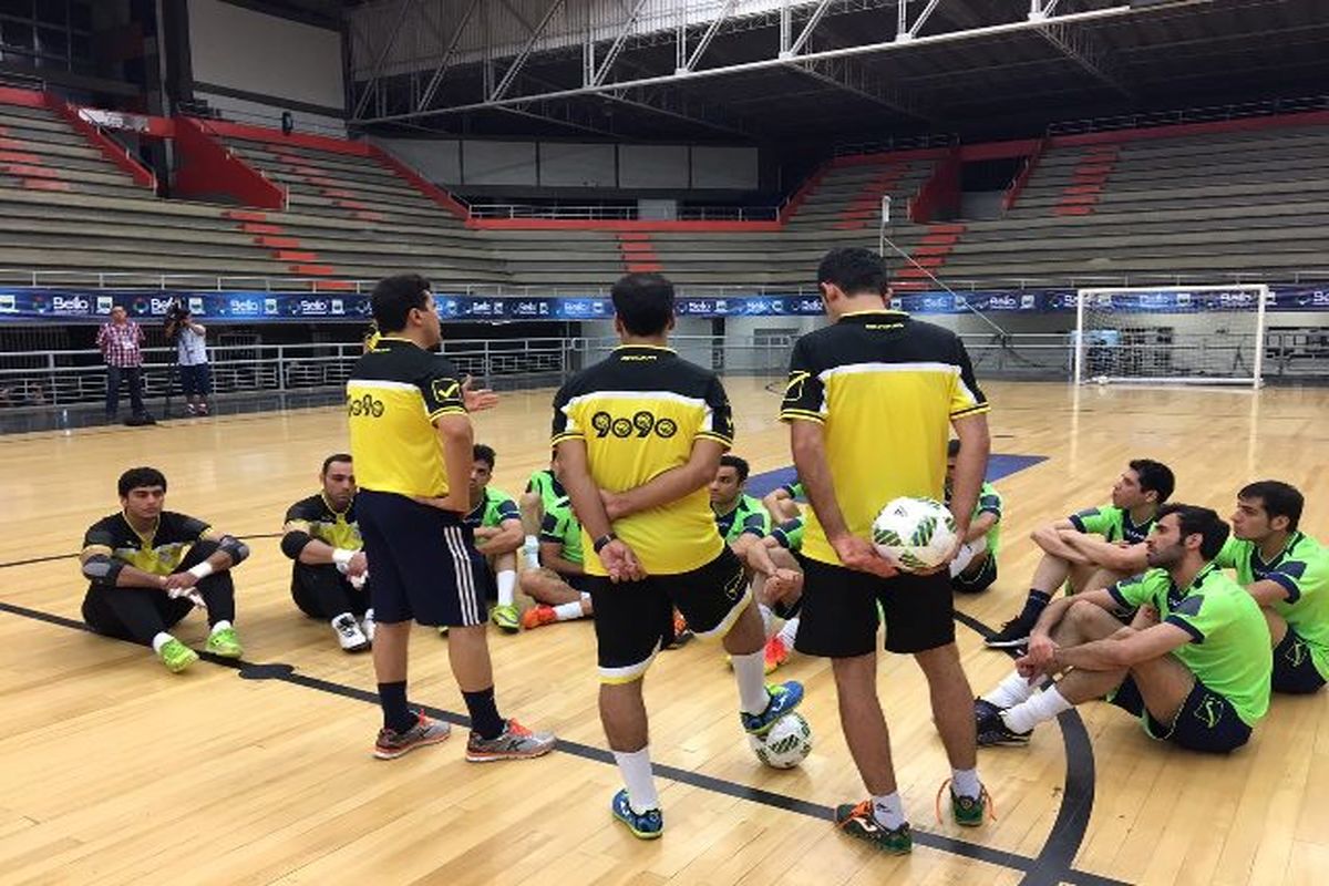 دعوت از ۴۰ بازیکن به اردوی تیم ملی