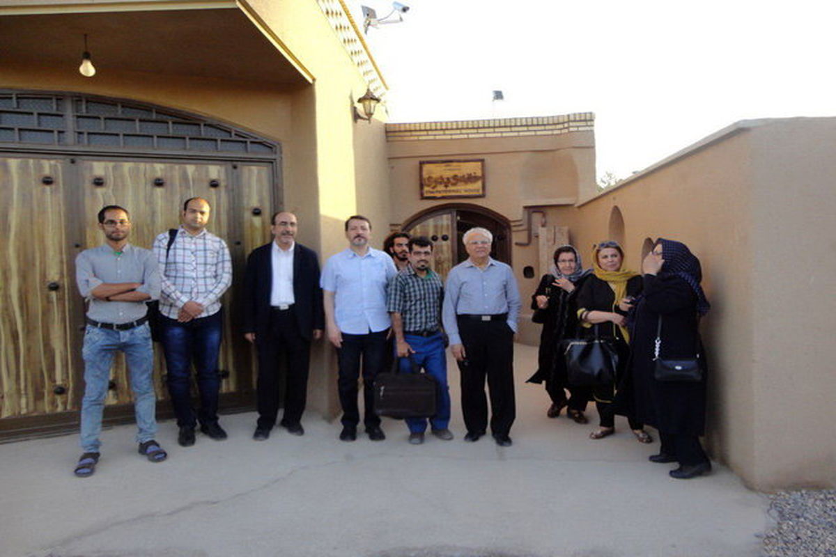 تور گردشگری ادبی «شاعران دامغان» برگزار شد