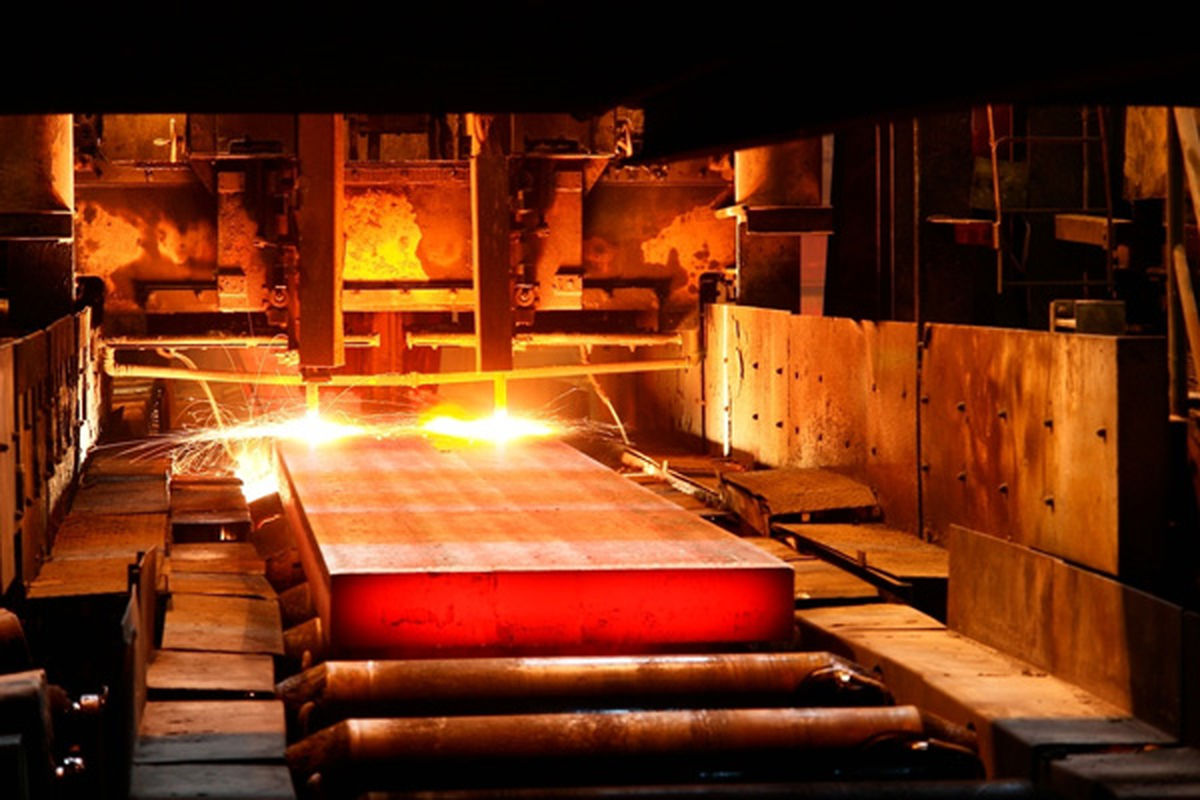 افزایش ۱۵ درصدی تولید فولاد خام ایران
