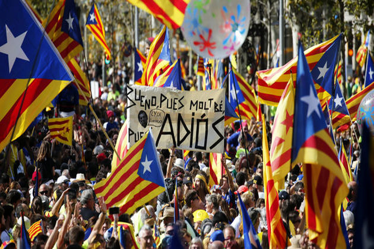 ۹۰ درصد رای‌دهندگان کاتالونیا به استقلال از اسپانیا رای دادند