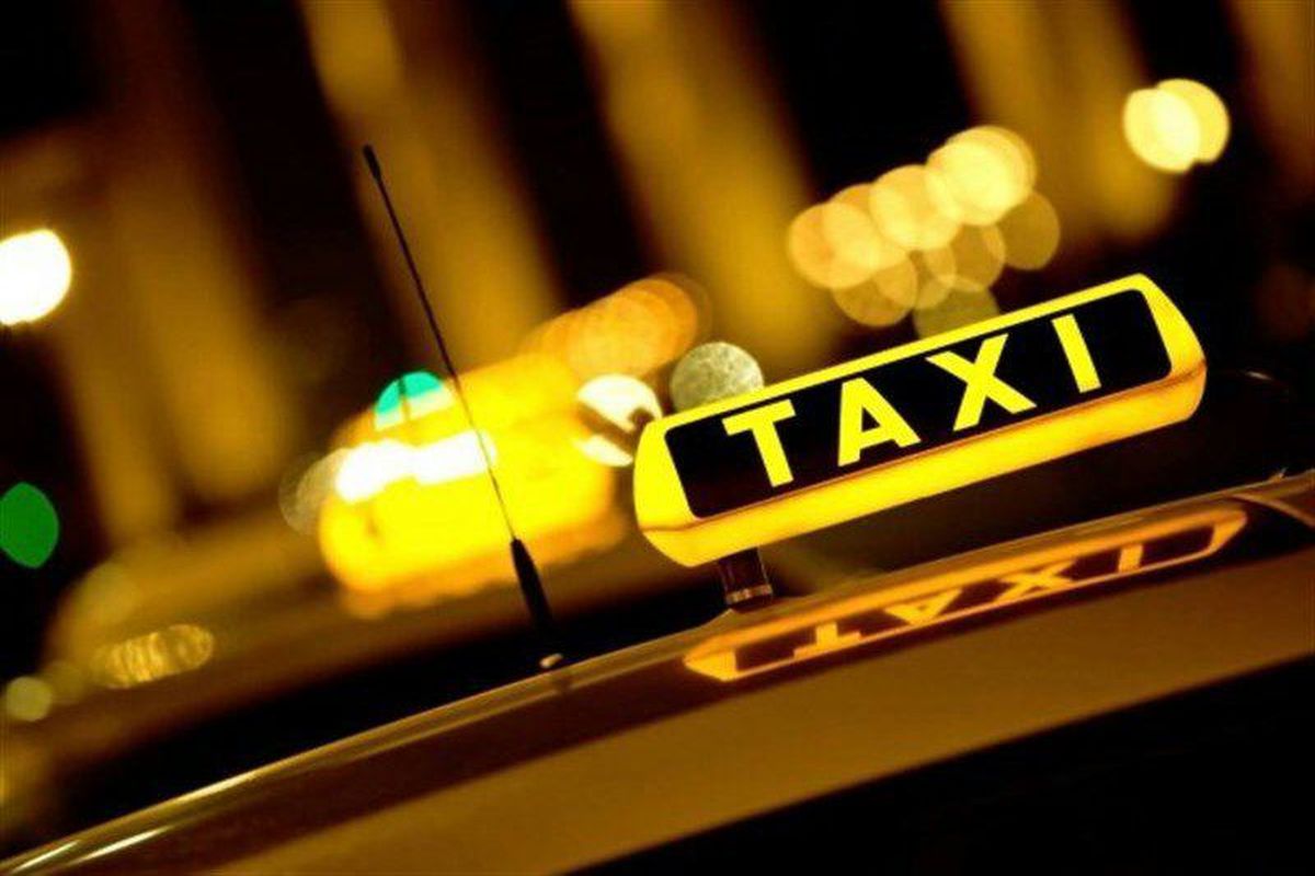 تاکسی های اینترنتی در ورامین مجوز ندارند