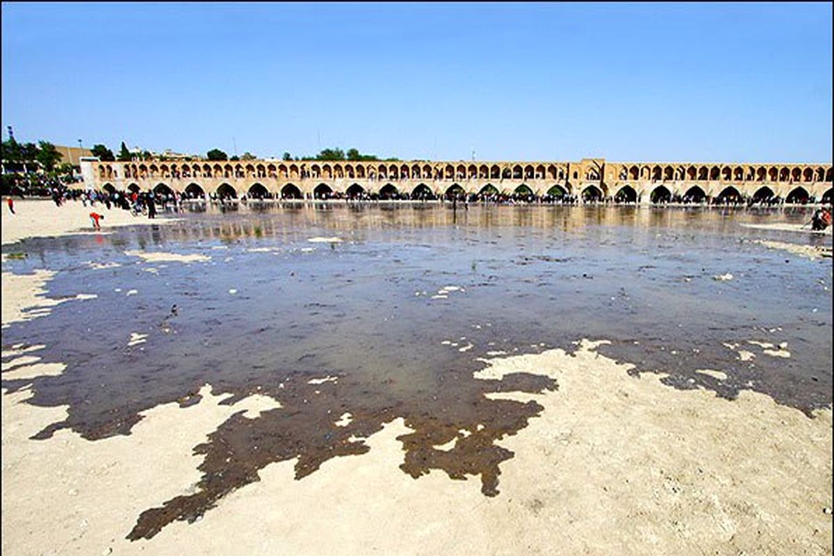 میراث اصفهان بدون زاینده رود به خطر می افتد