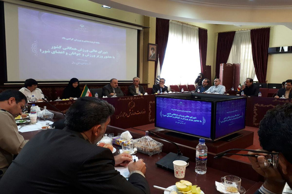 سلطانی‌فر: باید باور و فرهنگ ورزش را در بین مردم ایجاد کنیم/ از لحاظ سخت‌افزای و سرانه ورزشی کمبودی در کشور نداریم/ باید به شاخص‌های جهانی نزدیک‌تر شویم