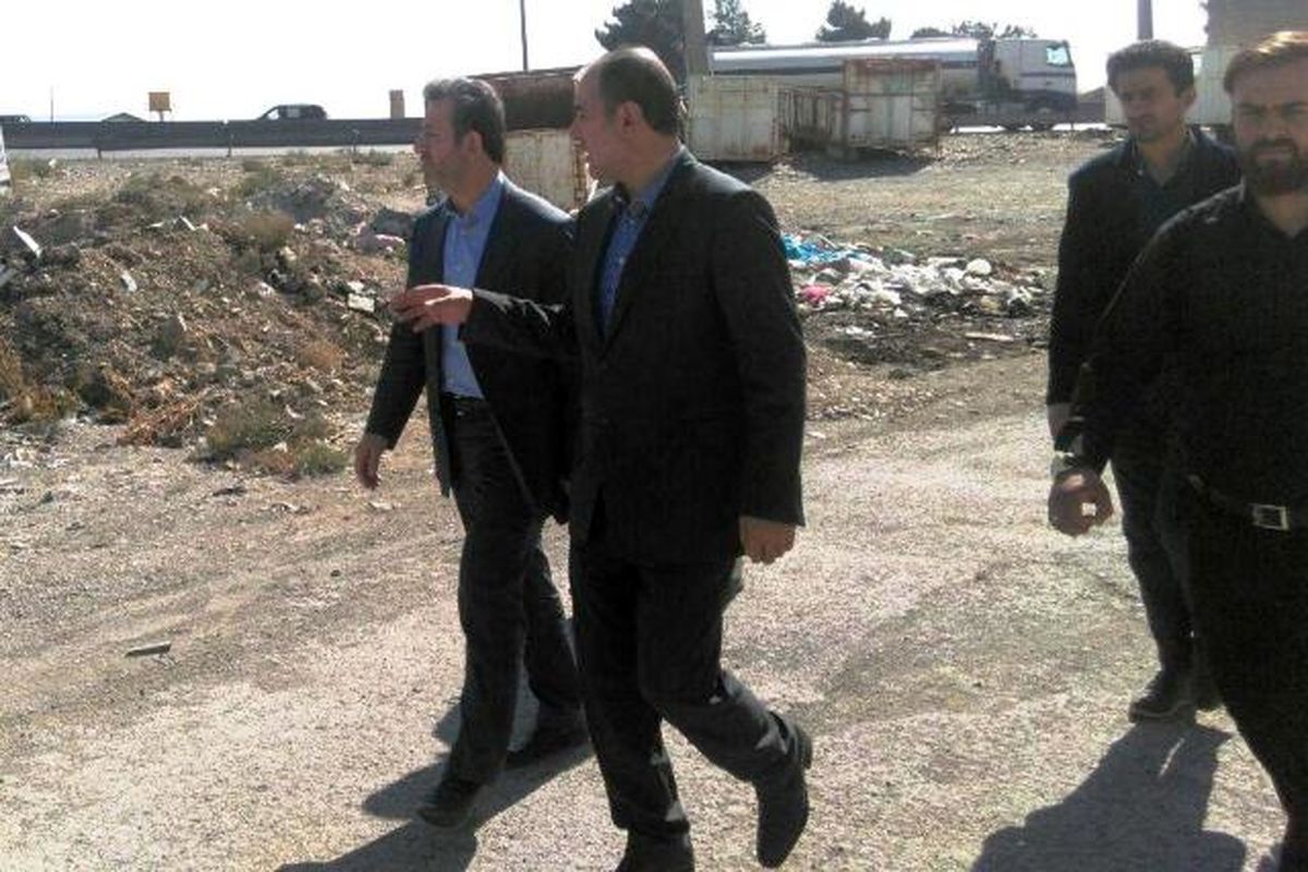 فرماندار قدس از آخرین وضعیت عملیات تعریض و بهسازی محور چیتگر بازدید کرد