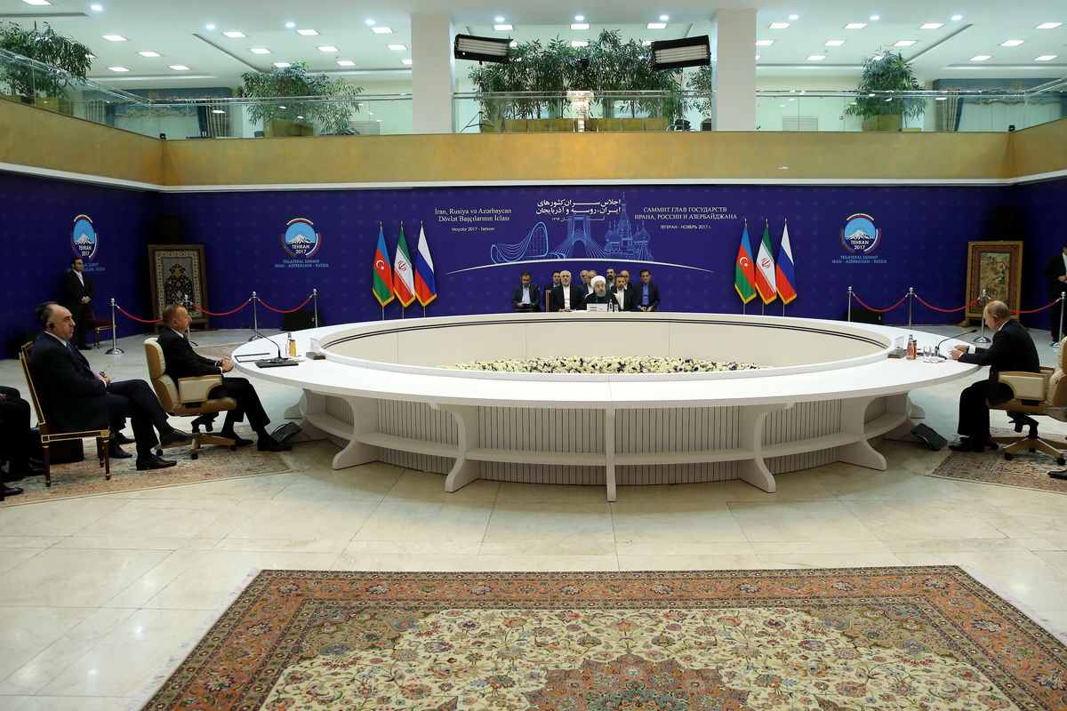 تعامل ایران، روسیه و آذربایجان برای توسعه ثبات و همکاری منطقه‌ای است/ دریای خزر، باید همچنان دریای صلح و همکاری بماند