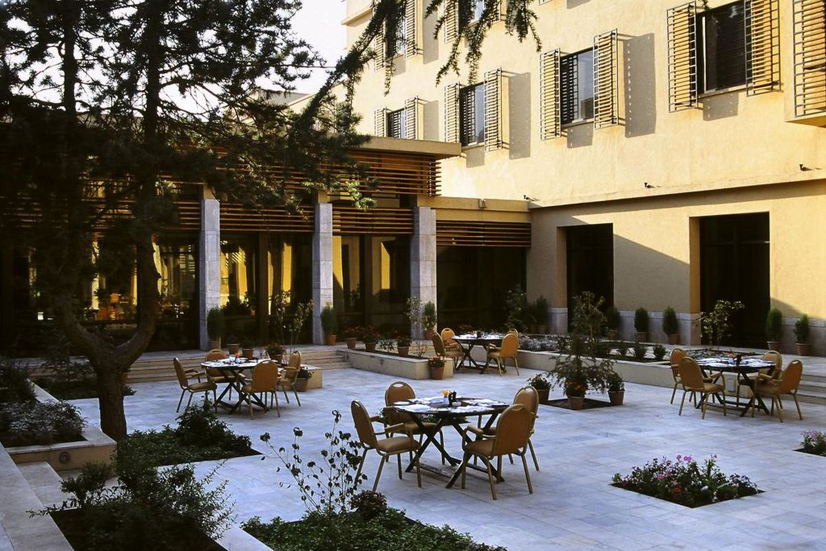 لوکس ترین هتل افغانستان چه شکلی است ؟ / ببینید