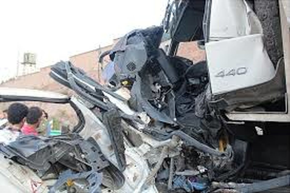 مصدومیت چهار نفر  بر اثر خواب آلودگی راننده خودرو پژو آردی