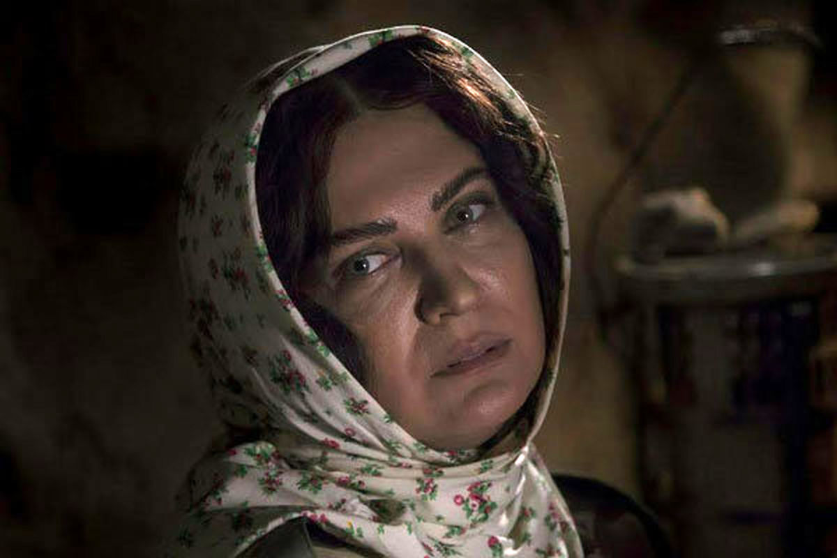 تلاش «زنانی که با گرگها دویده اند» برای حضور در جشنواره فیلم فجر