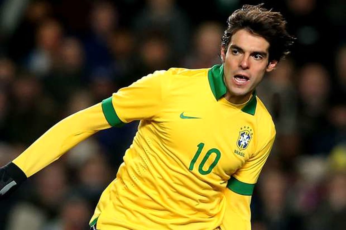 ستاره برزیل از دنیای فوتبال خداحافظی کرد