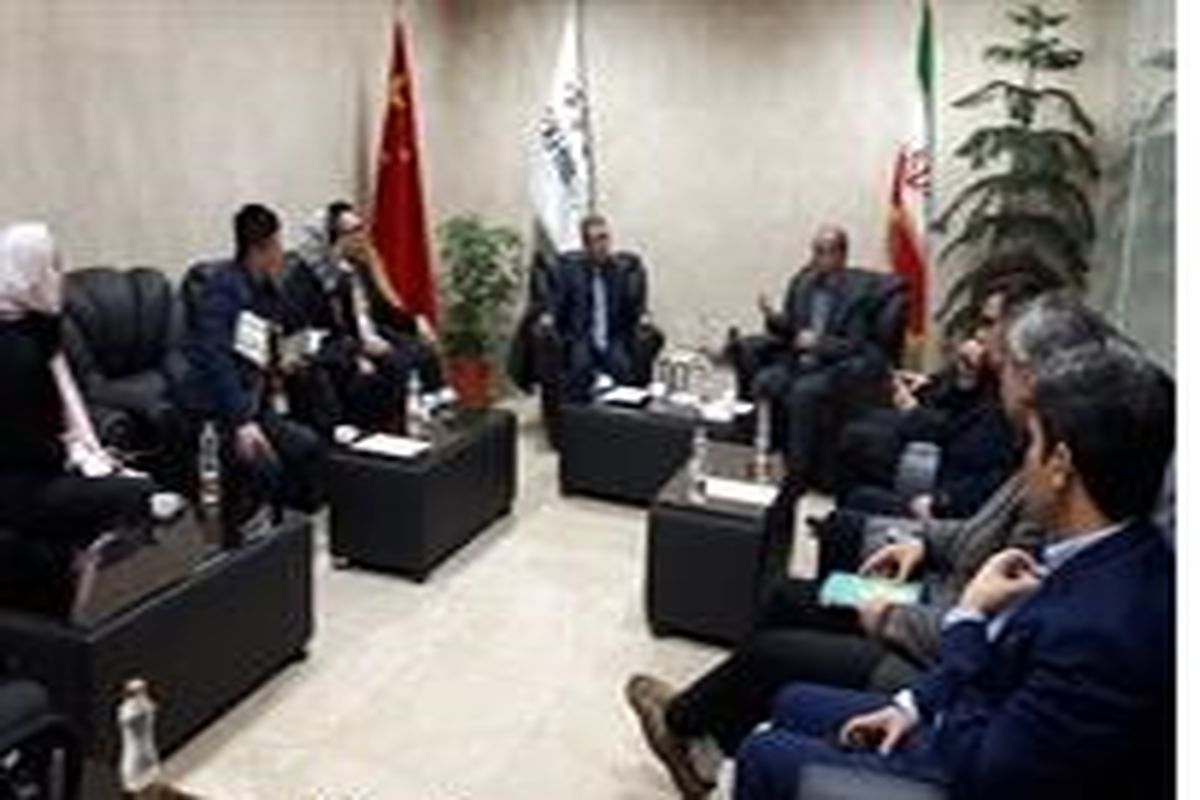 اولین نمایشگاه شرکت های چینی در تهران به دست مسوولان اقتصادی اردبیل افتتاح شد