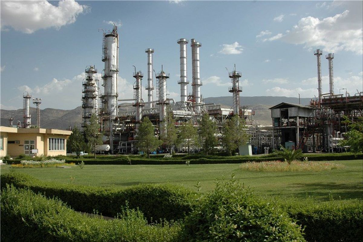 امضا دو پروژه مهم نفتی با همکاری دانشگاه رازی و پالایشگاه کرمانشاه