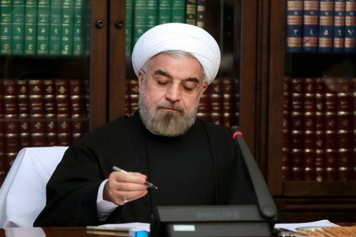 روحانی شهادت علی خوش‌لفظ را تسلیت گفت
