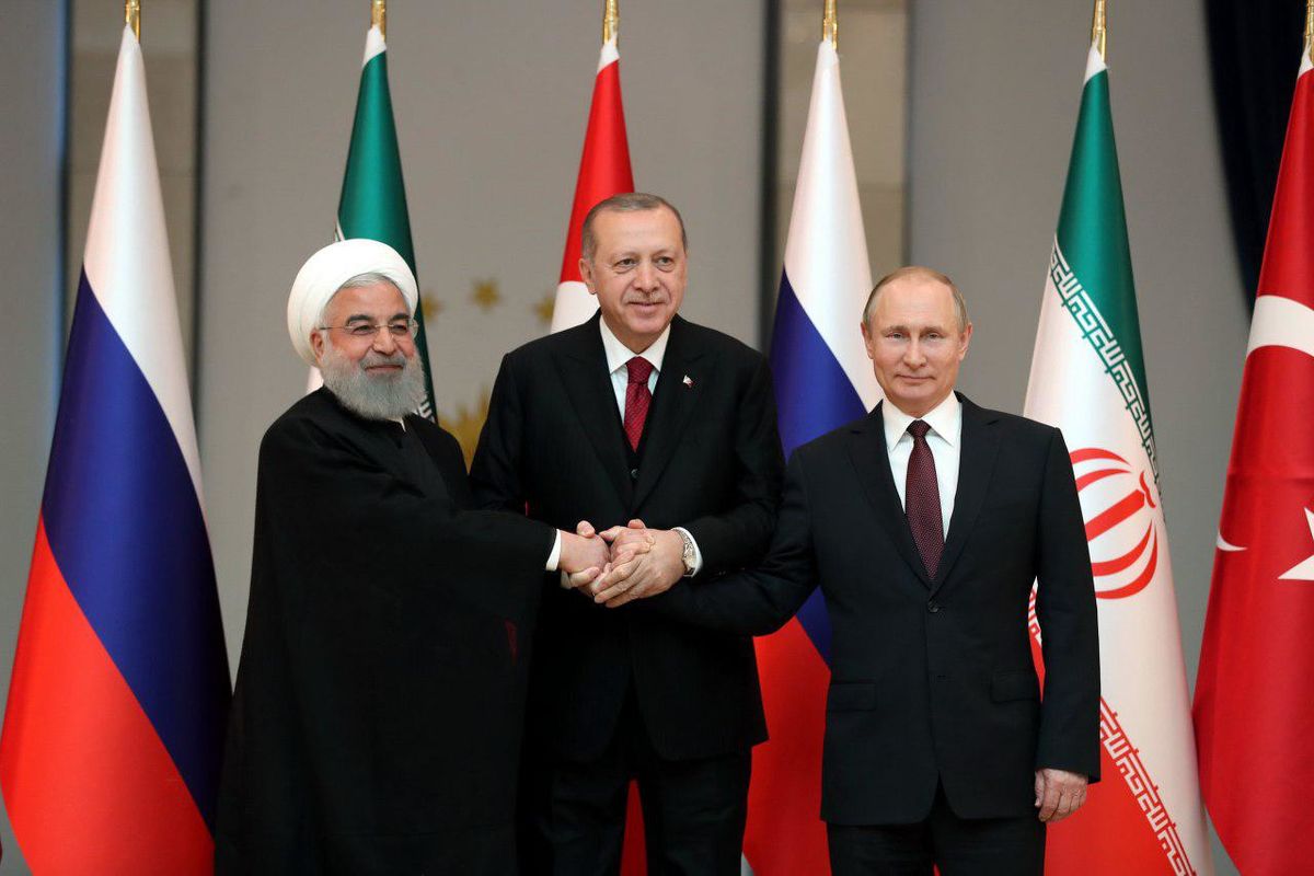 اجلاس سه جانبه سران کشورهای ایران، روسیه و ترکیه آغاز شد
