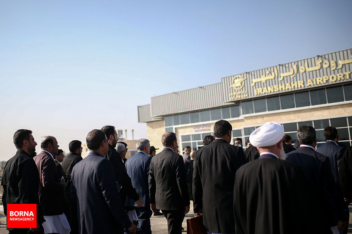 افتتاح ترمینال مسافربری فرودگاه ایرانشهر با حضور جهانگیری
