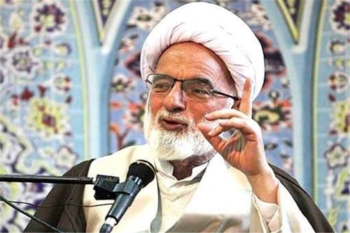 ملت  ایران با صلابت  مقابل  تحریم ها ایستادگی می کند
