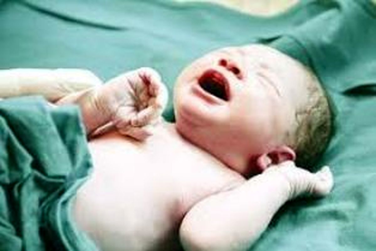 تولد یک نوزاد در میان برف‌های کالپوش