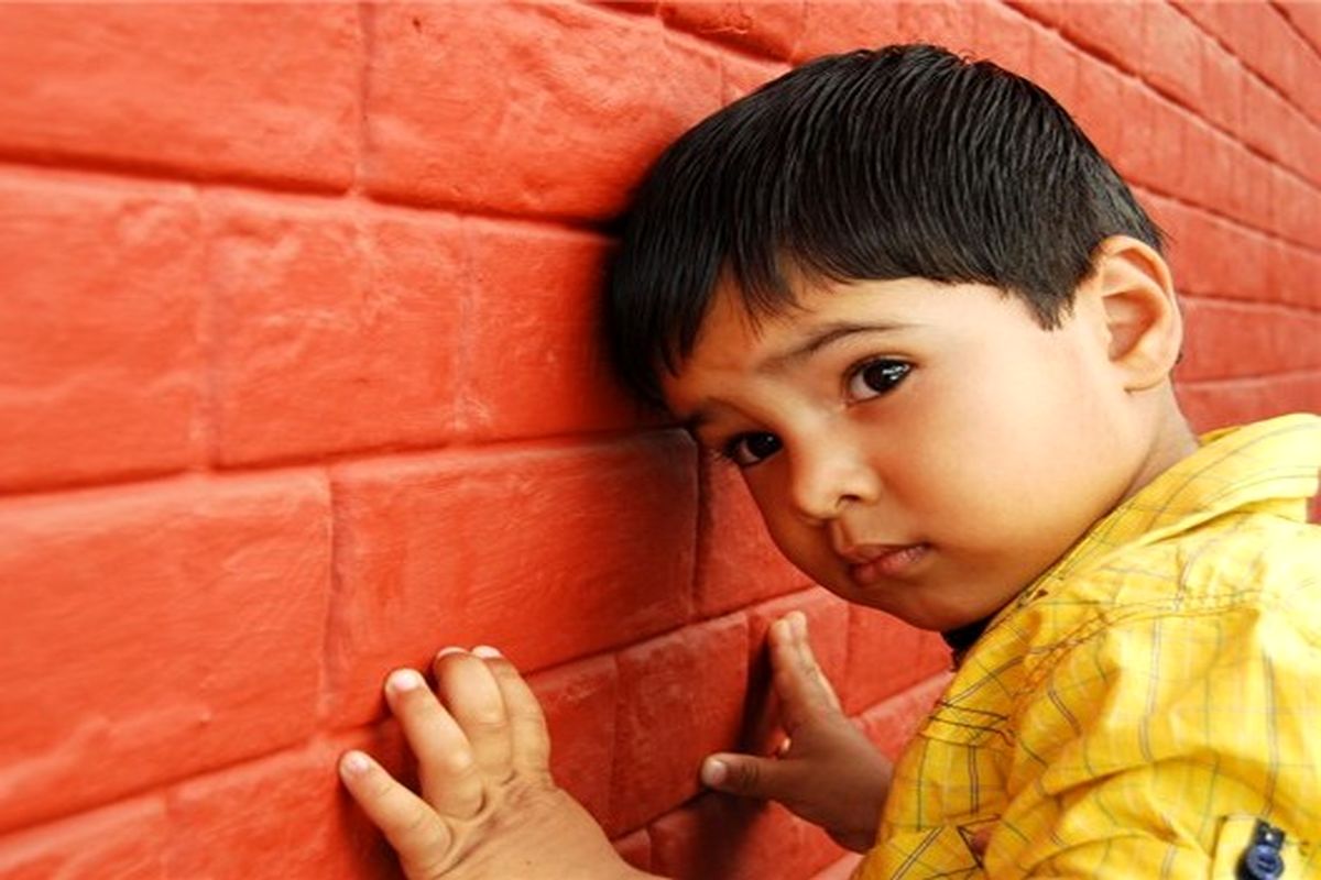 ماهانه ۲ تا ۲.۵ میلیون تومان هزینه توانبخش کودکان اوتیسم /  گیلان، مازندران و خوزستان دارای بالاترین آمار اوتیسم
