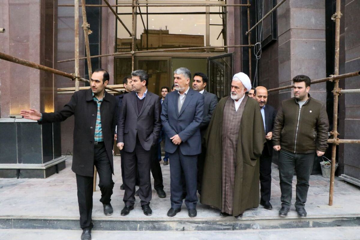 بازدید وزیر فرهنگ و ارشاد اسلامی از تالار مرکزی ارومیه