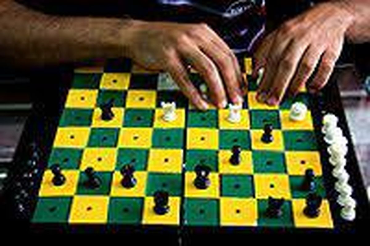 اعزام ۵شطرنج باز کم بینای لرستانی  به رقابتهای کشوری