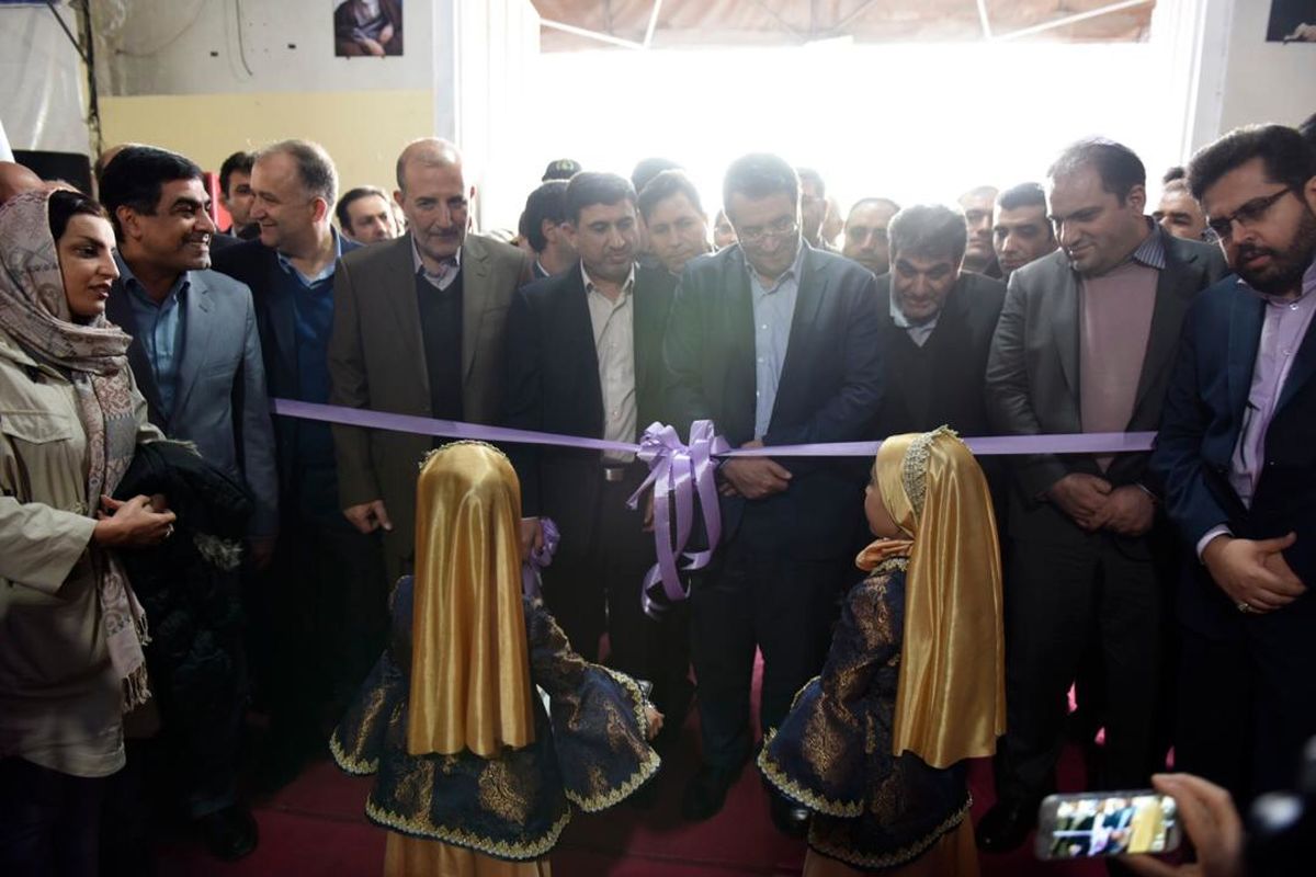 نمایشگاه دستاوردهای چهل ساله انقلاب اسلامی در البرز آغاز بکار کرد