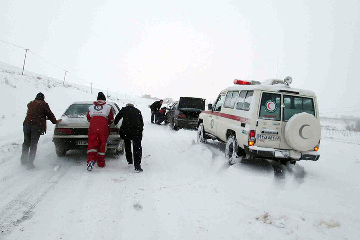 بسته شدن راه در ۱۰ روستای مینودشت