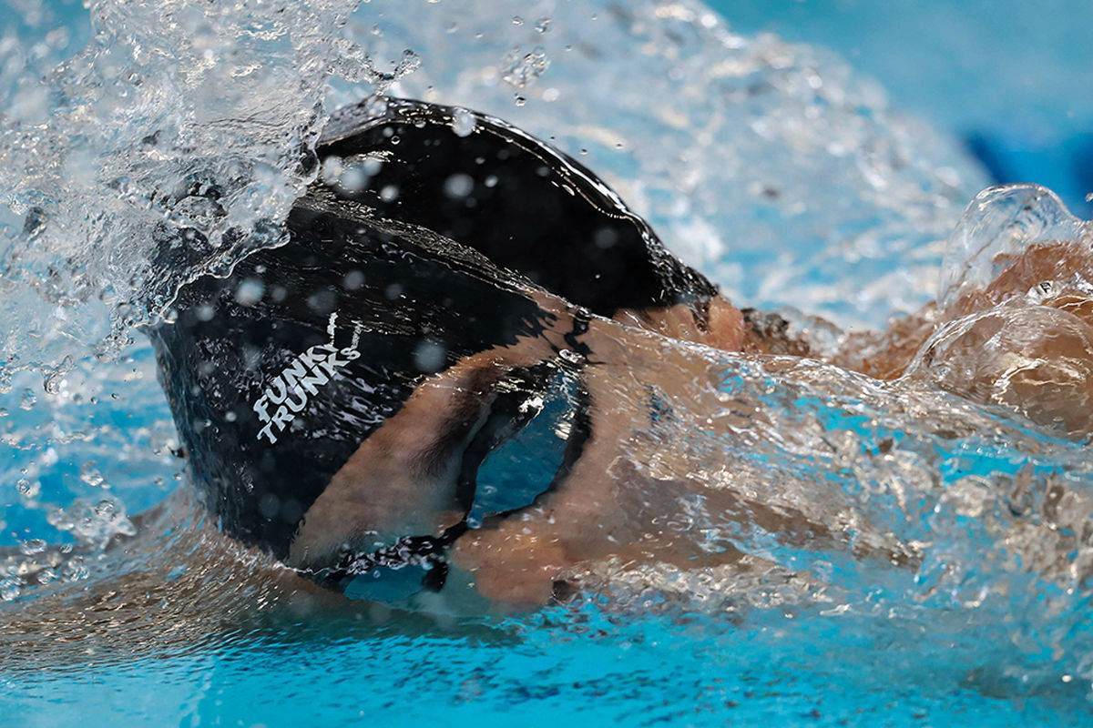 شناگر کردستانی در رقابت های شنا جام فجر چهار مدال رنگارنگ را کسب کرد