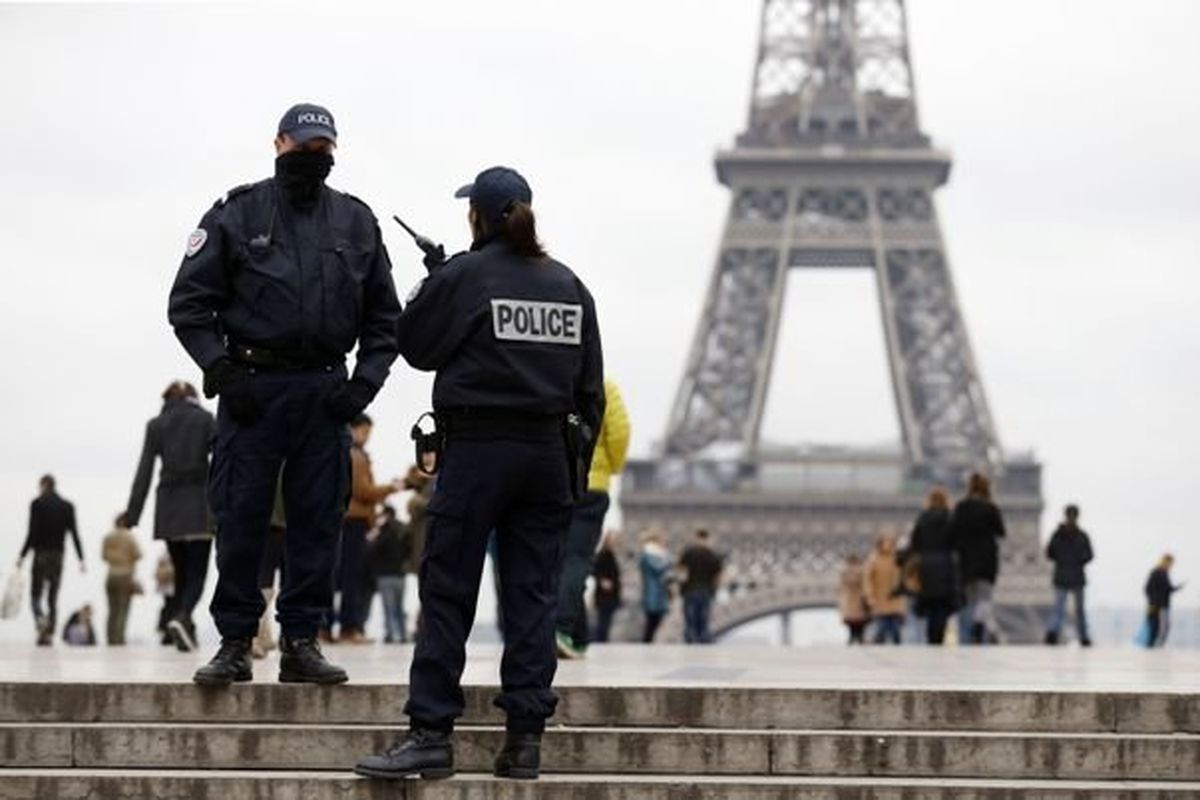 فردی با سلاح سرد به مردم در فرانسه حمله ور شد