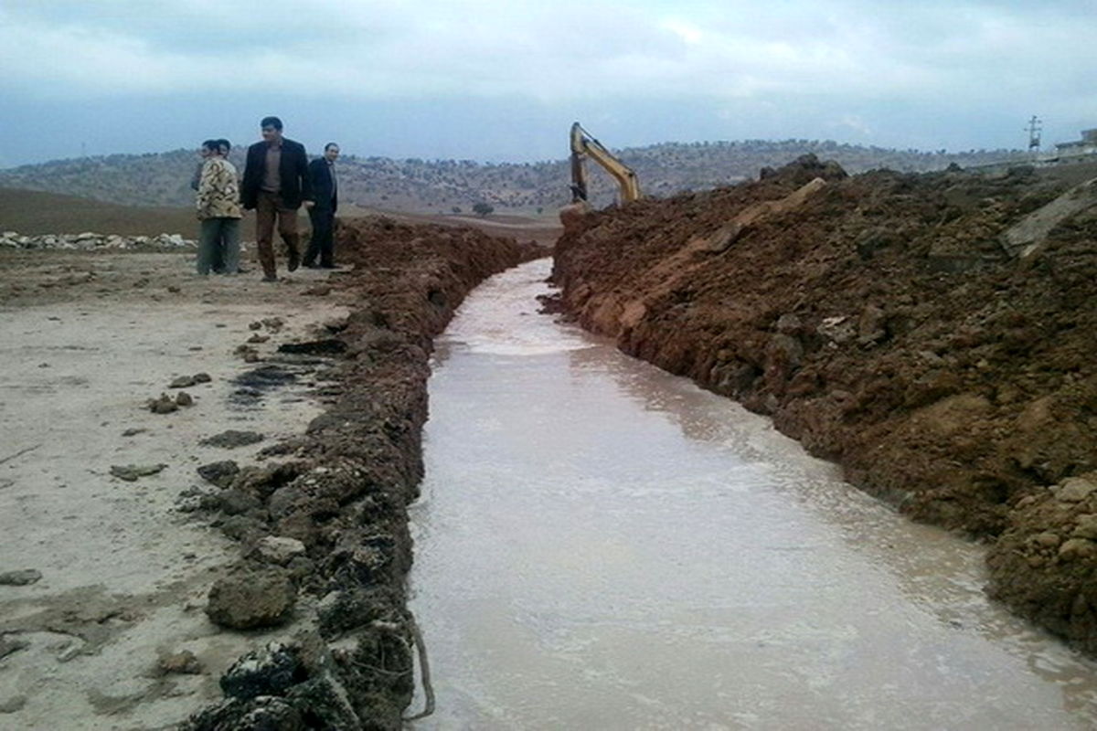 ساماندهی مسیر سیلاب منطقه بن رشید/یک پل در مسیر رامهرمز-بهبهان تخریب شد