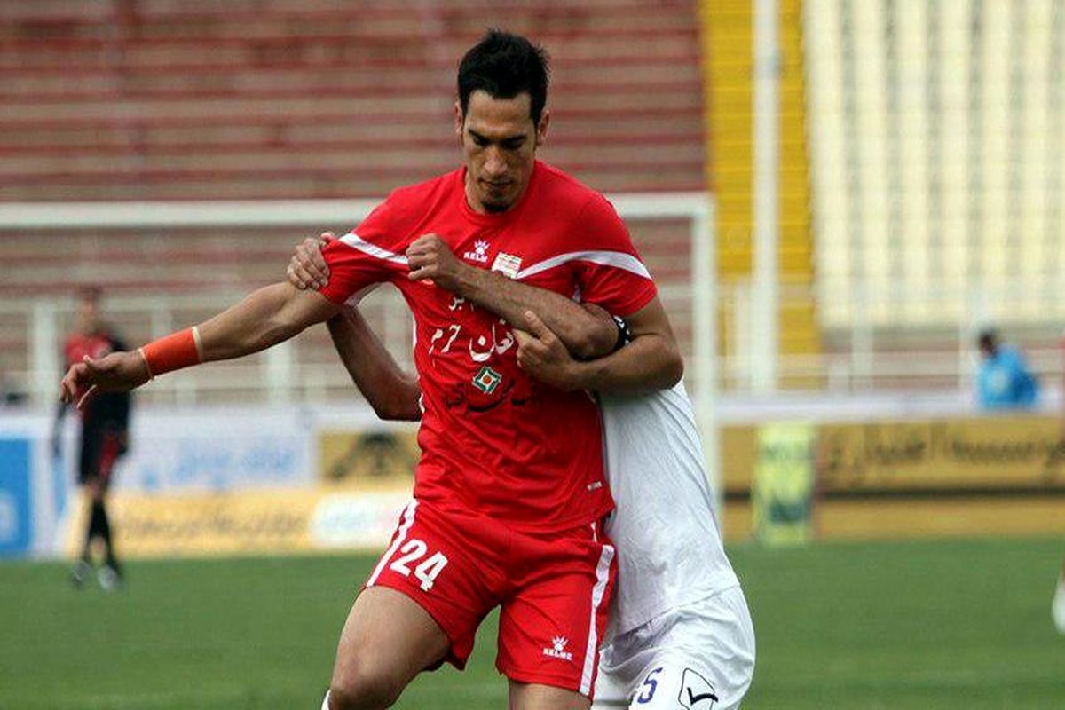 مهاجم اسبق پرسپولیس شاگرد تارتار شد+عکس