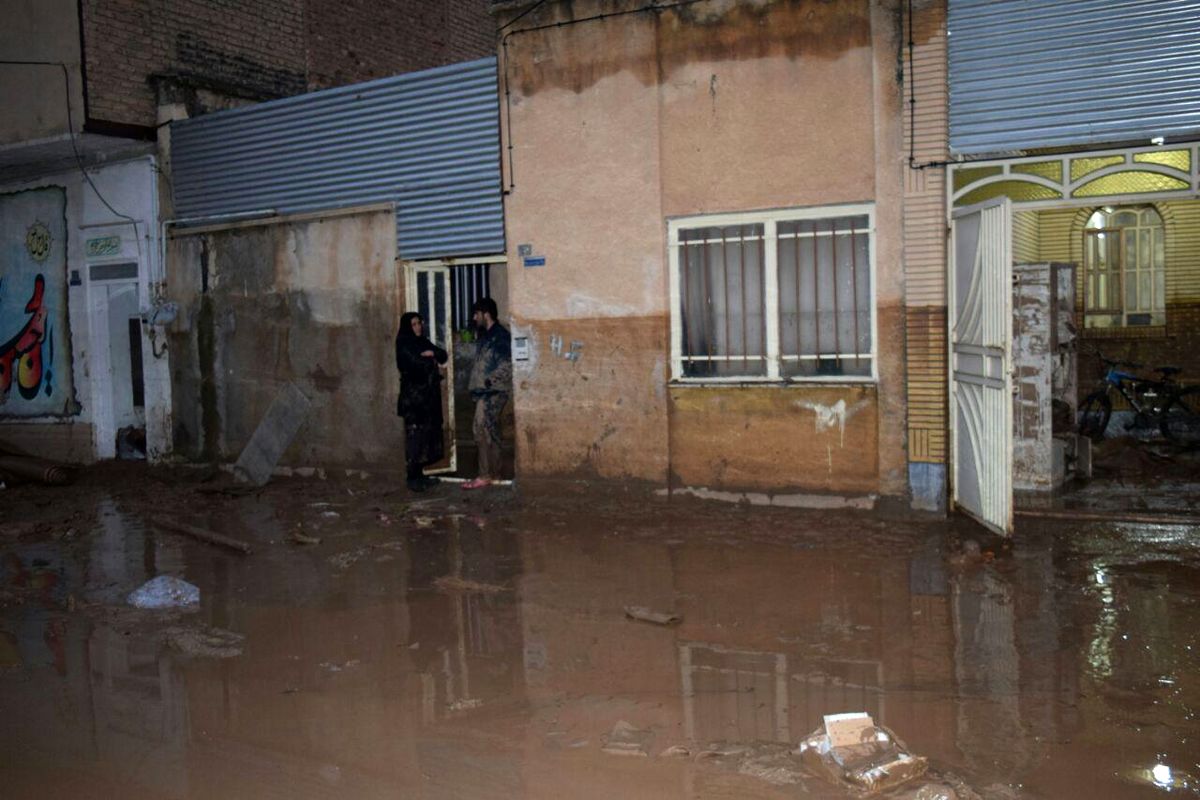 ۱۲۰روستای ریگان در محاصره سیلاب قرار گرفت