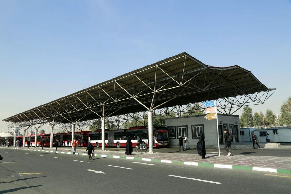 بهره برداری از پروژه مسقف سازی ایستگاه جدید سامانه اتوبوس تندرو در پایانه آزادی