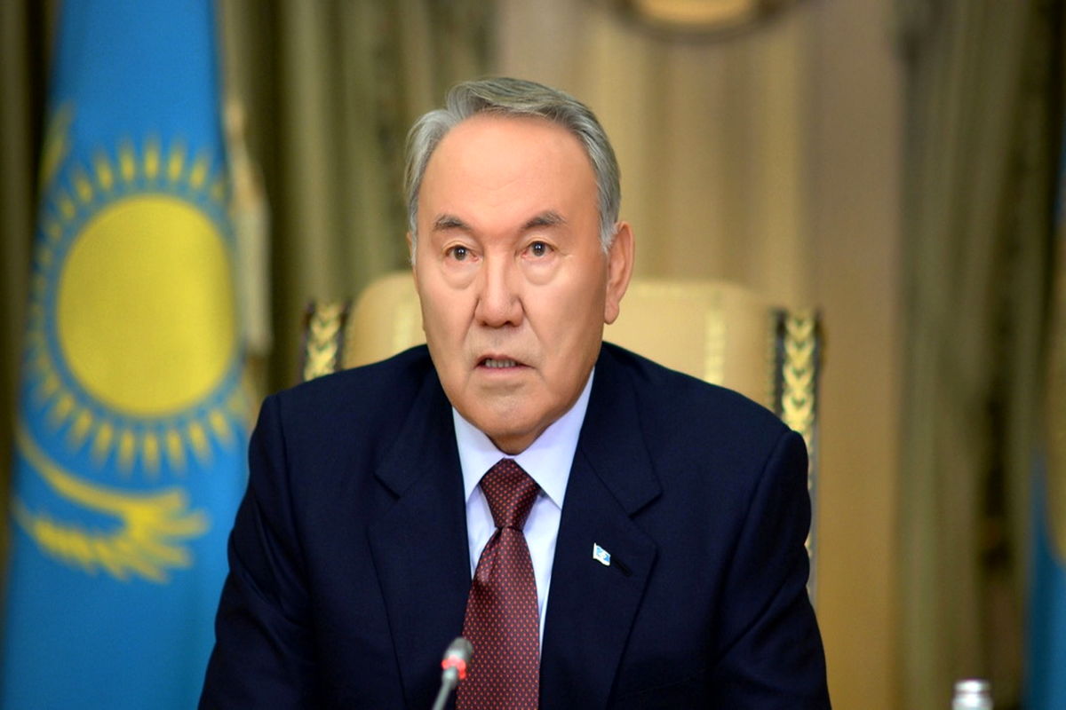 رئیس جمهور قزاقستان از مقام خود کناره گیری کرد
