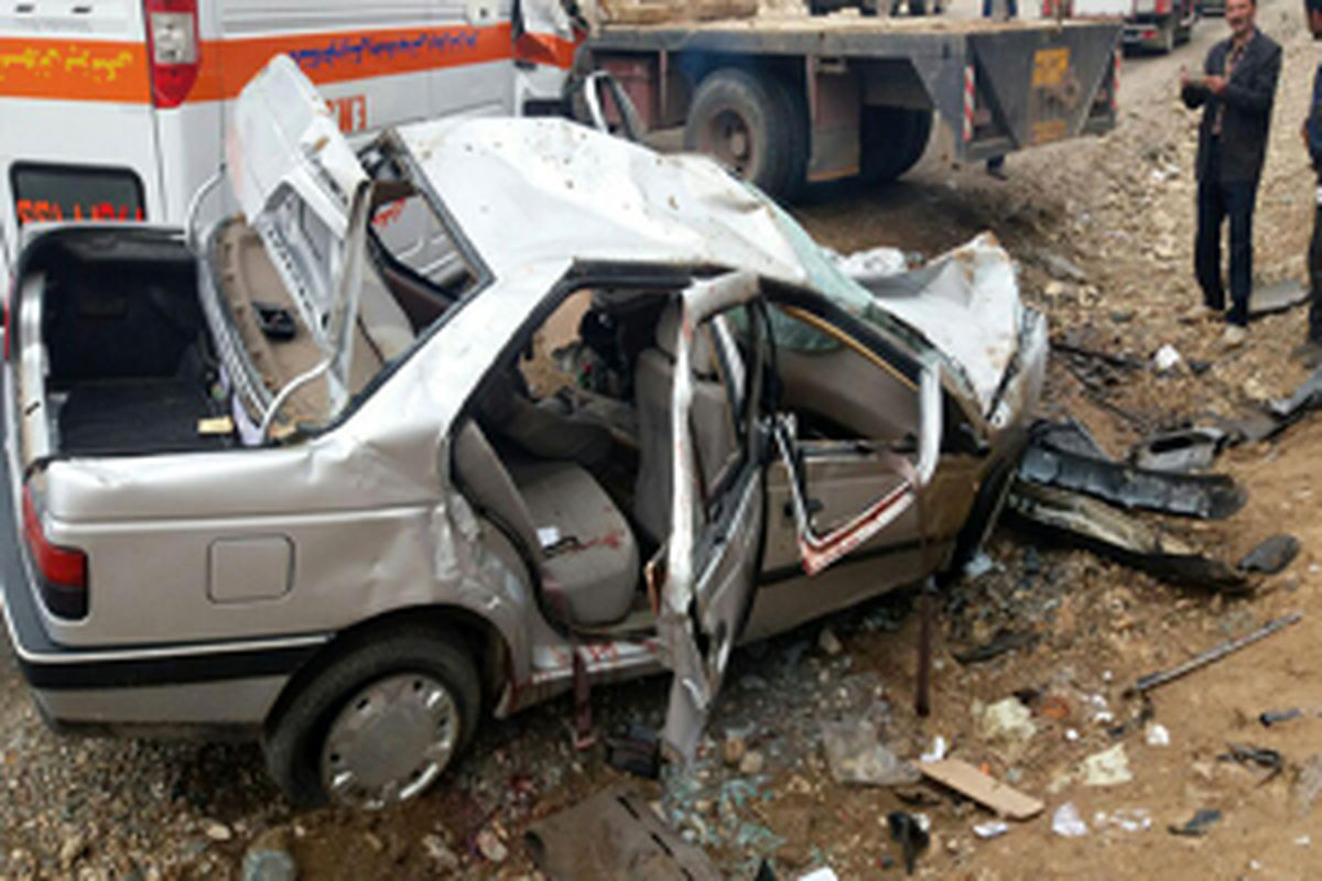 فوت ۷ نفر در تصادف مرگبار سه خودرو در نی ریز