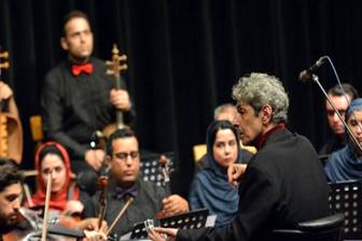 سمفونی «یکنواخت-سکوت» در ایرانشهر اجرا می‌شود