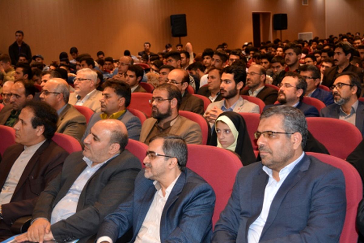 پایان اردوی علمی ، فرهنگی دانش آموزان ۶ شهر زلزله زده کرمانشاه در تهران