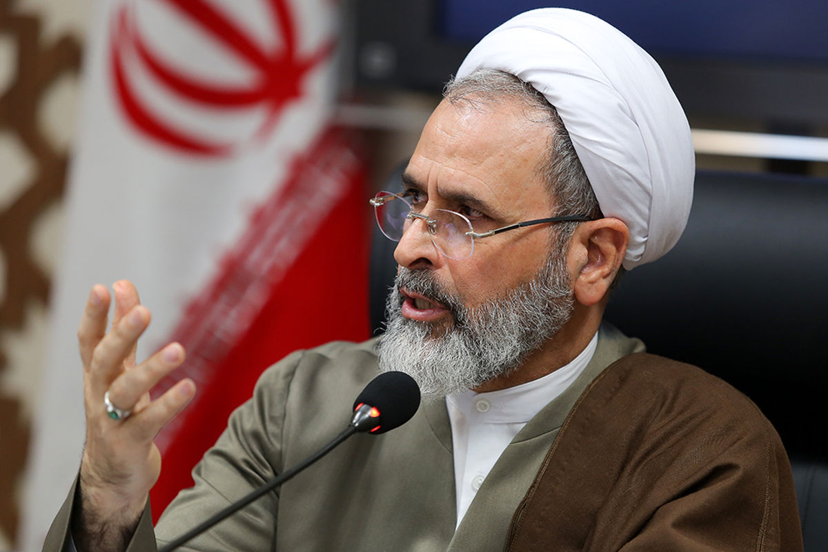 مردم ایران در روز قدس جواب آمریکا را می‌دهند/ در مذاکرات نباید ضعف نشان دهیم